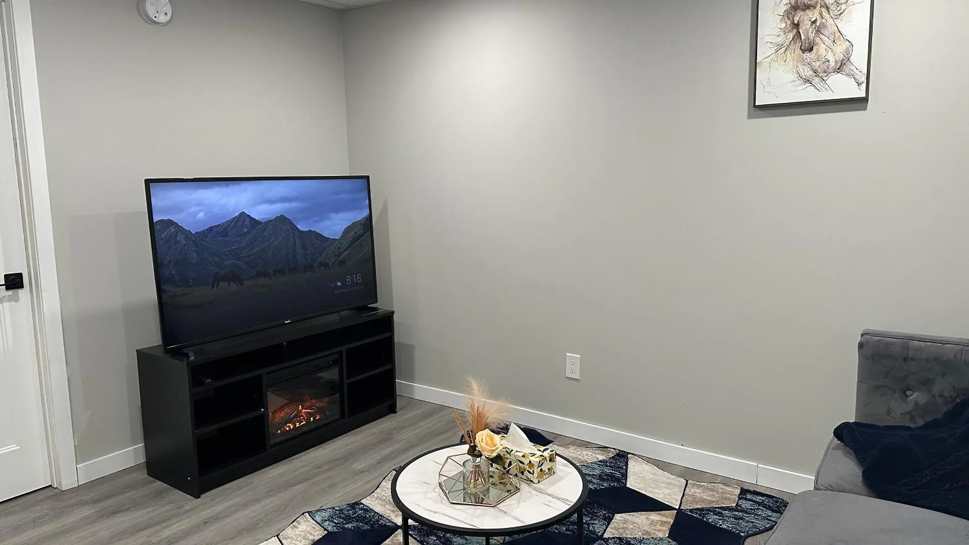Luxury-Home Away From Home With Private Entrance Winnipeg